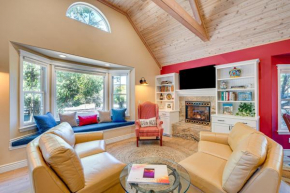 Auburn Farmhouse with Fireplace, Close to Wineries